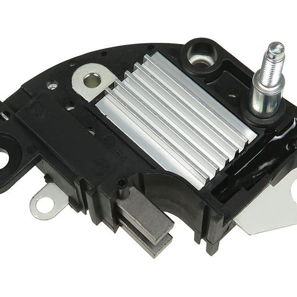 Regulator alternator compatibil Denso / Magneti Marelli UD11543ARE