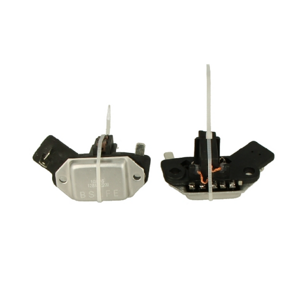 Regulator alternator compatibil Hitachi LR150100 / Nissan 23133-D02002